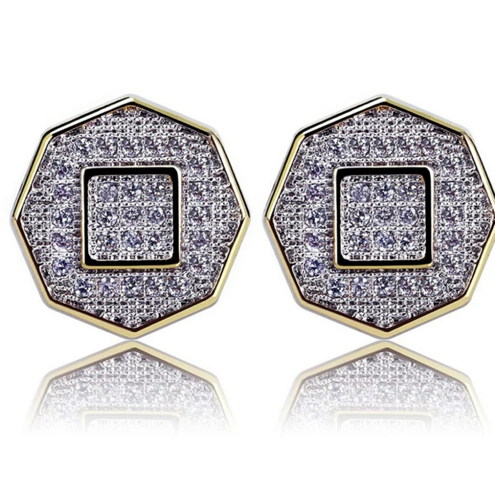 🎀18k Iced Out Diamond Studs - Picture 2 of 5
